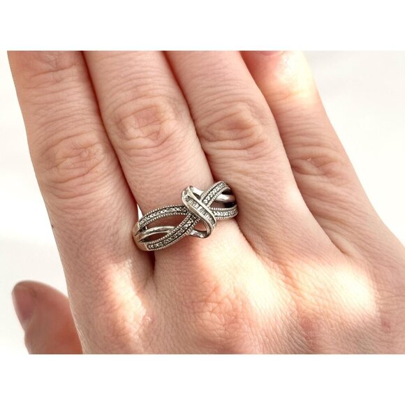 Sterling Silver Cubic Zirconia Crossover Bowtie Shaped Vintage Ring - sz 8.75 - Picture 8 of 10
